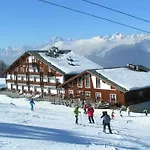 Hotel Etoile De Neige 3*