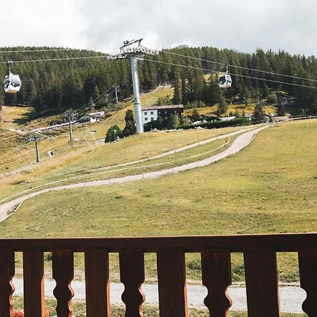 Etoile De Neige Отель 3*