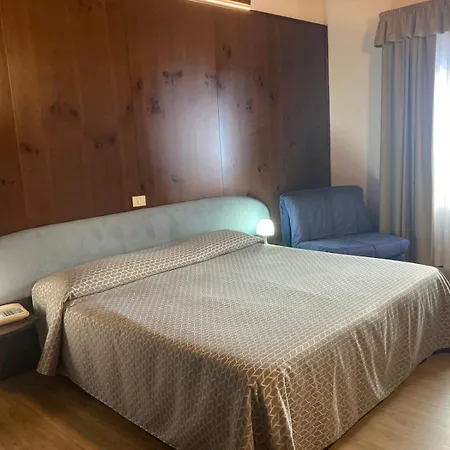 Etoile De Neige Hotel