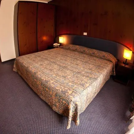 Etoile De Neige 3* Pila (Valle d'Aosta)