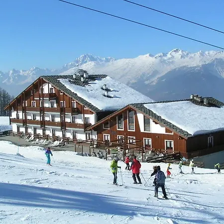 Hotel Etoile De Neige 3*