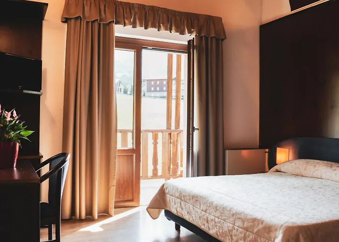 Hotel Etoile De Neige 3*