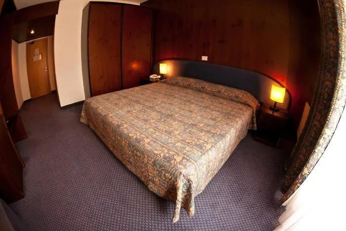 Etoile De Neige 3* Pila (Valle d'Aosta)