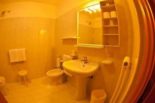 Etoile De Neige Hotell 3*