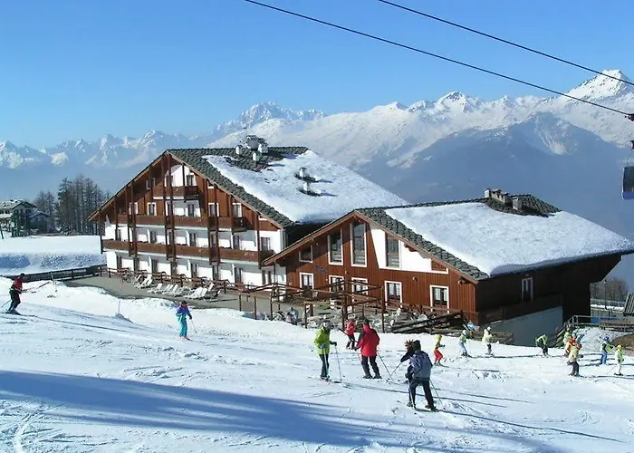 Hotel Etoile De Neige 3*